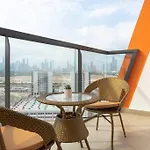 Stonetree - Furnished 2Br In Binghatti Gateway